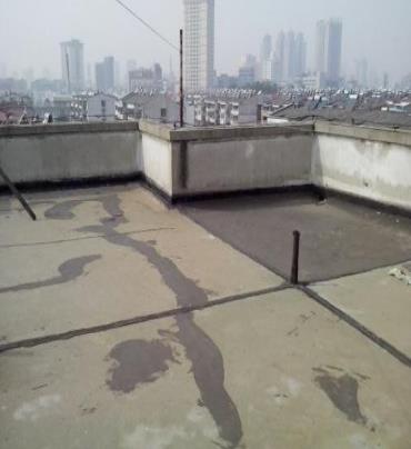 美溪漏水维修 楼顶漏水是什么原因，楼顶漏水维修方法是什么?